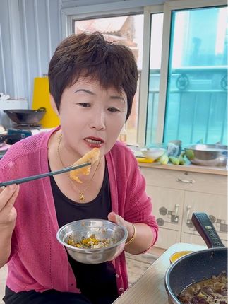 #永生客酸辣无骨鸡爪