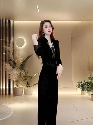 #减龄显瘦穿搭 #女早秋穿搭#女修身连衣裙时尚又优雅@