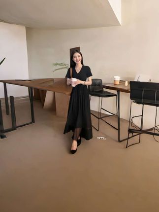 #高级感暗黑系穿搭#穿搭显贵傻瓜公式#矮胖小个子连衣裙测评;日系轻熟温柔风穿搭# #高级感暗黑系穿搭