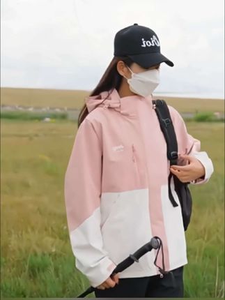 #三合一冲锋衣可拆卸 #三合一冲锋衣 #冲锋衣 #冲锋衣女款 #冲锋衣三合一外套