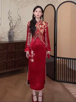 无艳一禾【渡红尘】国风重工刺绣醋酸提花旗袍连衣裙+流苏云肩,太重工太好看了!#东方美学 #精致穿搭 #国风古韵 #高贵优雅 #旗袍裙