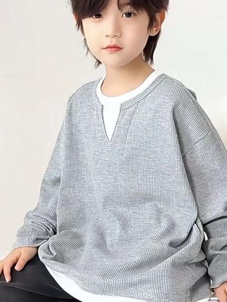 #百搭上衣 #潮宝穿搭 #华格夫卫衣 #假两件卫衣 #上衣穿搭