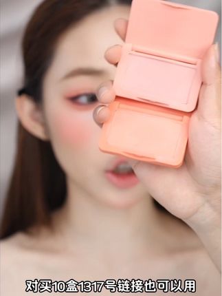 救命!好甜好嫩的蜜桃色~韩女那股子娇憨感直接焊在脸上~#腮红 #腮红打法 #韩系腮红 #氛围感