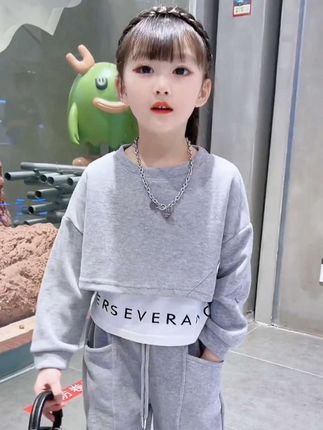 #我要上热门 女童套装儿童春装女宝宝运动两件套#萌娃穿搭 #女童套装#高品质童装#爆款热卖中@DOU+上热门