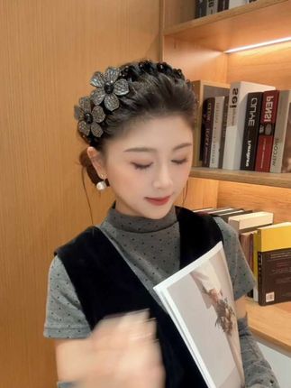高颅顶蓬松花朵发箍#发箍这样戴好美#碎发神器 #发箍 #高颅顶#发根蓬松