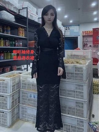 法式喇叭袖蕾丝气质连衣裙,有长款和短款,三个颜色,五个尺码…………#穿搭分享