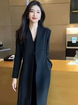 #高级感穿搭 #时尚气质穿搭 #气质风衣穿搭#每日穿搭分享
