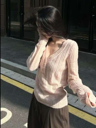 早秋时尚领毛织上衣女2025FW竖坑条螺纹镂空针织衫#ootd穿搭 #秋季穿搭 #甜美穿搭 #针织衫 #温柔风穿搭