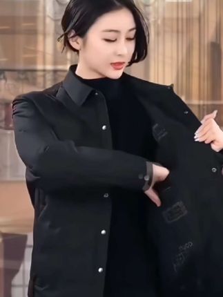 真维斯轻薄羽绒服,男士休闲外套秋冬季新款翻领衬衫夹克#潮流穿搭#简约大气