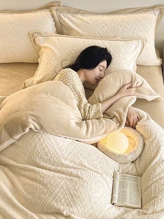 #牛奶绒四件套 #牛奶绒被套四件套 #床上四件套 #家纺床上用品 #牛奶绒
