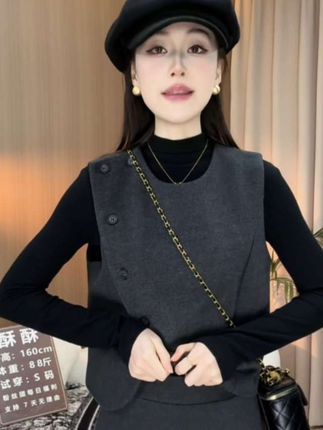 #【现货】韩系搭配秋冬装3155时尚高级感马甲+半身裙显瘦气质三件套#穿搭 #喜欢的赶紧入手