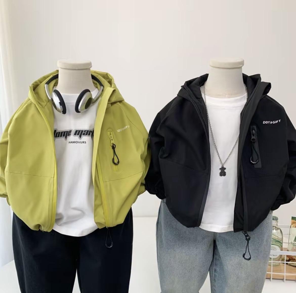 显白冲锋衣三合一外套。#童装 #童装直播 #冲锋衣 #冲锋衣男女同款 #外套