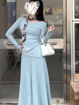 #dou上热门 简约知性温柔穿搭套装女秋2025新款气质上衣半身裙老钱两件套0377