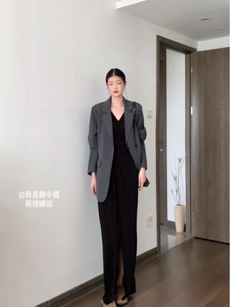 #早秋穿搭三分钟出门不是梦 #日常通勤穿搭 #梨形身材穿搭 #遮肉显瘦穿搭 #今日穿搭look