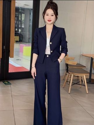 #上热门 #时尚气质穿搭 #春秋穿搭 #女人味穿搭 #职场穿搭