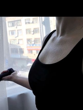 让喜欢的事情成为生活,不问东西,顺心而走。#自律的顶端就是享受孤独