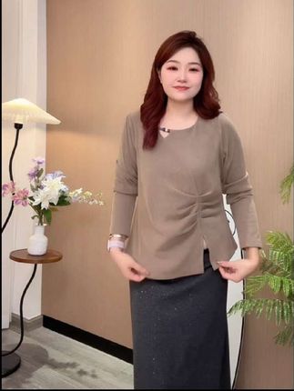 秋季新款大码女装设计显瘦上衣T恤#百搭上衣 #轻奢女装 #回头率爆棚 #百搭显瘦 #女神范
