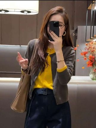 #拽姐风穿搭 #时尚洋气气质穿搭 #慵懒高级风穿搭 #高级感感穿搭 #时尚显瘦减龄穿搭