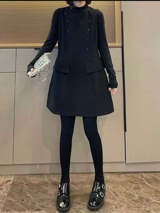 收腰双排扣设计感连衣裙时尚秋季新款连衣裙#秋季上新 #新中式穿搭 #遮肉显瘦 #早秋搭配 #秋冬都市硬核穿搭