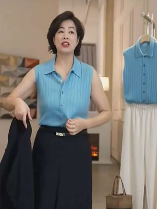 翻领无袖背心针织衫马甲开衫女6688-8861#高级感穿搭 #马甲 #内搭外穿都好看 #针织衫 #气质这一块拿捏死死的 @DOU+上热门 @DOU+小助手