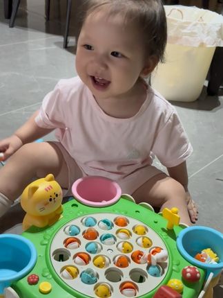 来自人类幼崽给的情绪价值嘿嘿 钓到鱼了也太开心啦#专注力培养 #自己玩的不亦乐乎 #宝宝玩具 #人类幼崽提供的情绪价值 #骗你生女儿系列