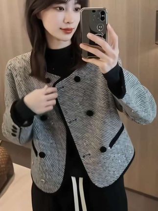 #灰色条纹女短小香外套#百搭秋冬休闲宽松春秋修身秋季外套韩版