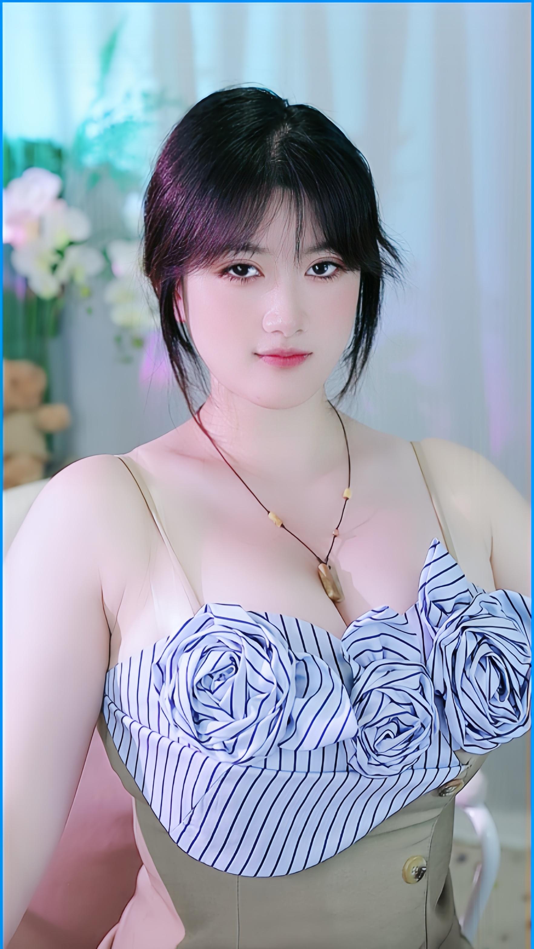 我终于懂时间的重量,你却不在我身旁。 #女神 #上热搜 #辣妹穿搭 #抖音推广 #原创视频