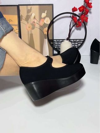 粗跟厚底老北京布鞋女新款软底舒适酒店工作鞋坡跟妈妈浅口单鞋#软底软面穿上超舒服 #专柜正品