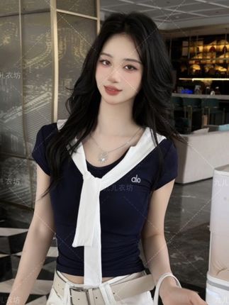2025夏季新款撞色V领海军风假两件拼接披肩短袖T恤女收腰显瘦上衣#夏季穿搭 #高级感穿搭 #女装 #显瘦搭配 #减龄气质