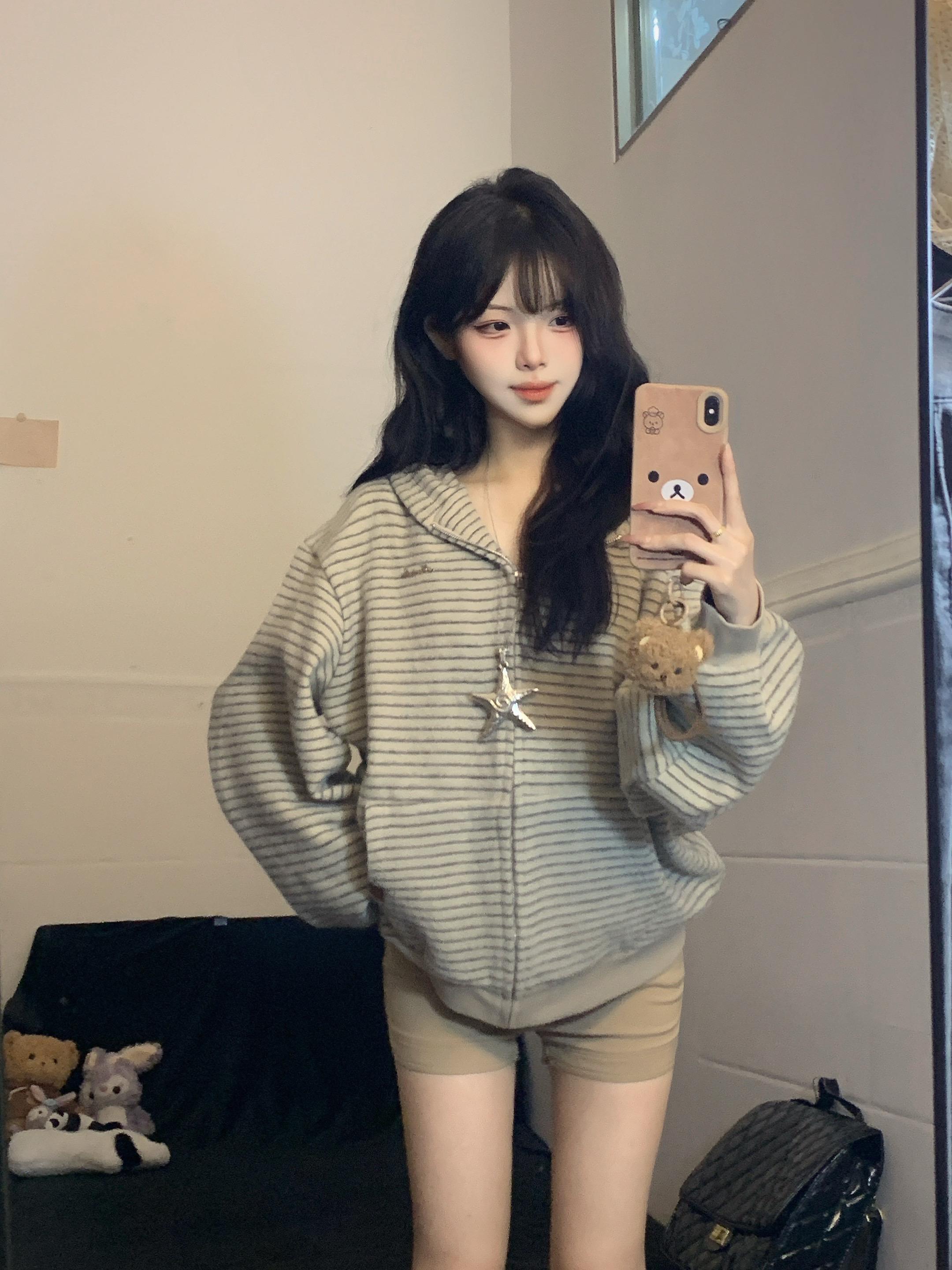 或许 真正的缘分 该是毫不费力的。#秋冬穿搭 #橘子树在哪儿