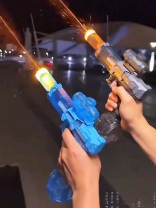 #高速连发水枪#水枪大战 #酷炫 #电动水枪#夏季玩水