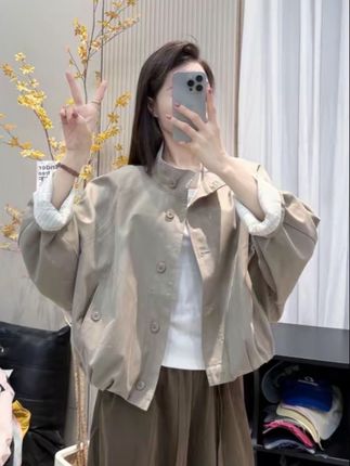 高级感韩系立领撞色工装外套女秋季新款风衣港风休闲流行冲锋衣#高级感穿搭 #时尚气质穿搭 #外套穿搭 #通勤搭配 #谁穿谁好看