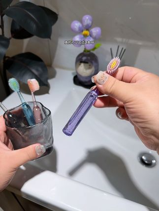 专门为小朋友设计的凸面牙刷,总感觉孩子牙沟窝刷的不仔细一定要试试#儿童牙刷 #超便宜超划算