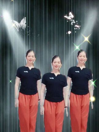 酒那么浓心那么空💞 那么爱你也没用#抖音热门音乐好听,再来一次,跳的不好请见谅,家人们这两天有台风暴雨注意安全,尽量不要外出#祝大家万事如意 全家幸福快乐每一天👫🍎🌲