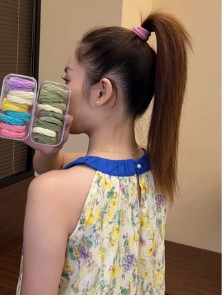 在这个夏天挖到了宝藏发圈 真的好好用啊 高弹力不伤发 不挑发量#发圈头绳 #好看又便宜 #扎马尾 #发圈