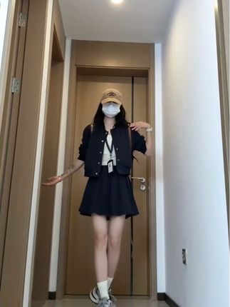风格不固定,主打看心情,审美无标准,我爱既高级#时尚穿搭 #卫衣套装两件套 #ootd穿搭 #显高显瘦显腿长
