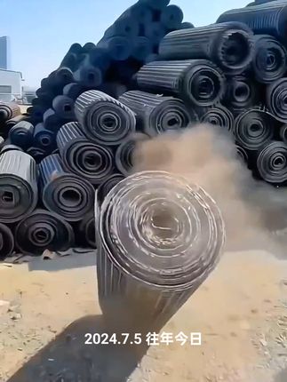 养鸡养鸭塑料养殖网围栏网防护隔离网玉米网栅栏网果园圈地防护网#养殖网 #圈地养殖网 #三农养殖 #隔离网 #圈地养殖网 @巨量千川