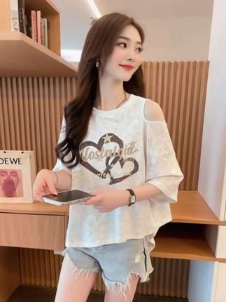 #约会穿搭 #小个子穿搭 #遮肉显瘦穿搭 #t恤穿搭 #温柔系穿搭