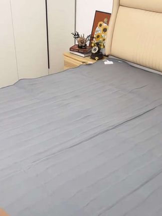 #电热毯 冬天怕冷的姐妹可以安排上这种左右 #双区控温电热毯#方便又实用#居家好物 #冬天保暖