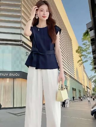 #夏季新款 #高级感穿搭 #减龄显瘦穿搭 #洋气减龄 #创作灵感 @巨量千川