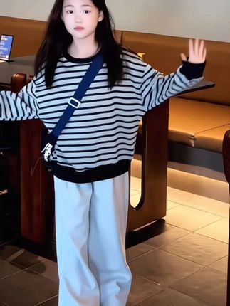 #上热门话题 #穿搭分享 #潮童穿搭 #甜美穿搭 #女装穿搭 @DOU+小助手