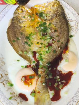 第一个干完的就是黄鱼鲞,不咸不淡,鱼肉新鲜,买六条送三条特惠很划算#黄鱼鲞 #海鲜 #清蒸鱼