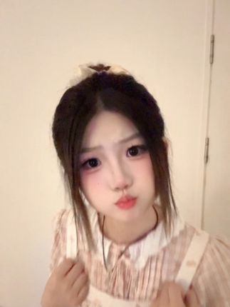 村长 我承认我是一只没有毅力的小洋T-T.#我的悲伤是水做的