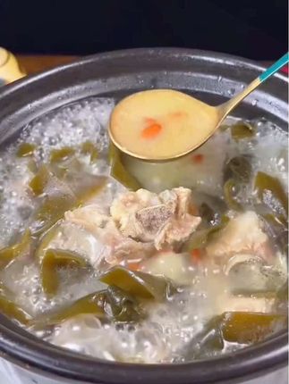 霞浦当季挂晒无沙干海带,#福建特产 中秋佳节来临之际,买一份福建渔民家人们的#干海带 做一锅【大团结】共祝我们的祖国繁荣昌盛!共祝我们千家万户身体健康阖家欢乐!有需要的家人们可以下单了!#霞浦海带之乡 #霞浦海带#助农