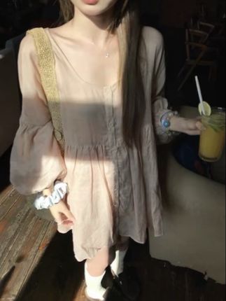 粉色宽松慵懒风甜美防晒长袖设计感连衣裙女高级感长裙#夏季穿搭 #甜美穿搭 #出游穿搭 #甜妹风 #约会穿搭