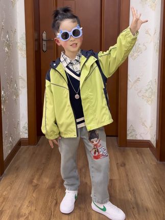 #高品质童装 #风衣外套 #潮酷男孩