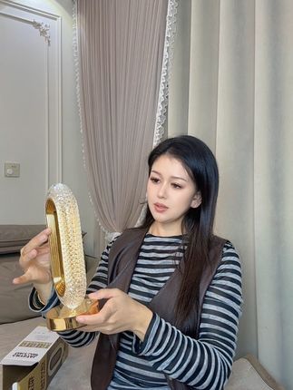 氛围灯三色调色电镀创意台灯灯网北欧双色客厅#美观实用 #超便宜超划算 #夜灯 #好不好看你们说了算 #美式软装风格