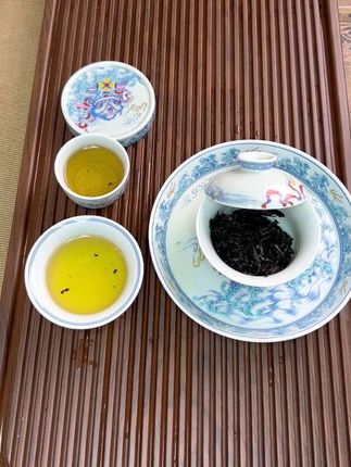 景德镇斗彩狮子泡茶盖碗茶具整套 #茶生活 #喝茶 #陶瓷茶具套装推荐 #茶具 #茶具好物推荐