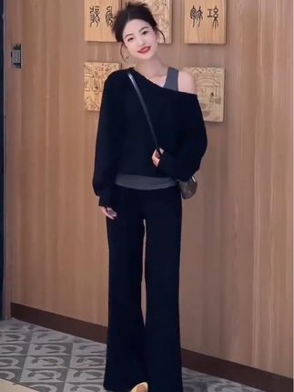 早秋不费力显贵穿搭 # 氛围已到 # 今年最流行穿搭#穿出自信穿出美丽