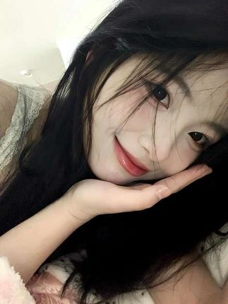 #张予曦毕雯珺真拍了红裙抱 #张予曦的定妆魔法 #深情眼 #毕雯珺 #张予曦毕雯珺